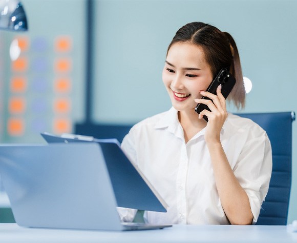 Fort Lee commuter heading to large employer in city.